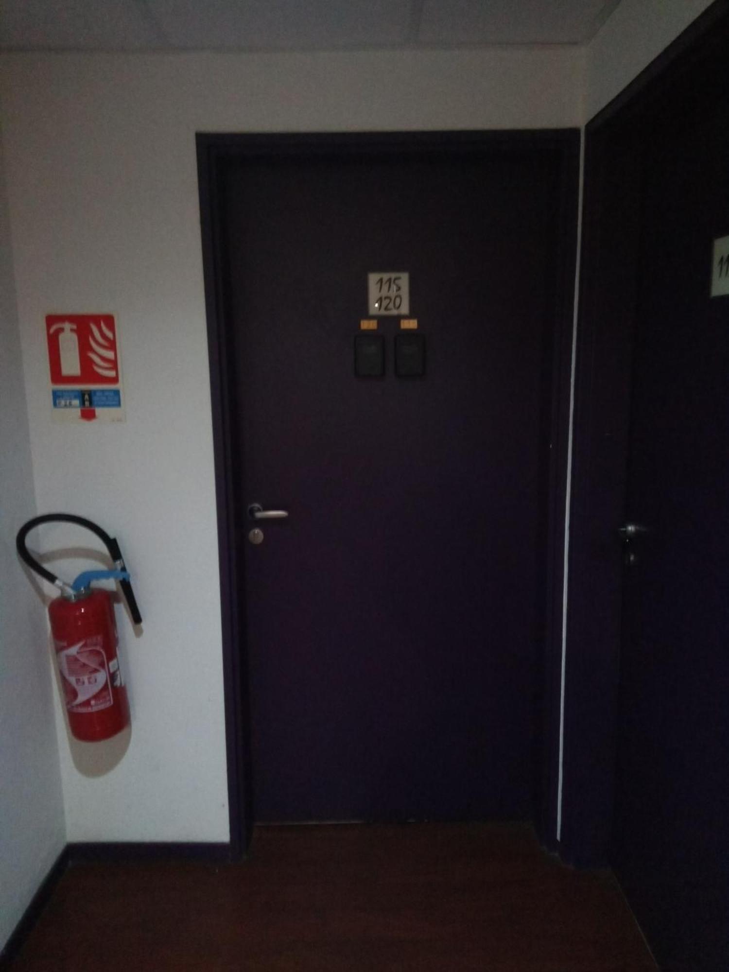 Agreable Studio Familial A Lourdes, Proche Gare Екстериор снимка